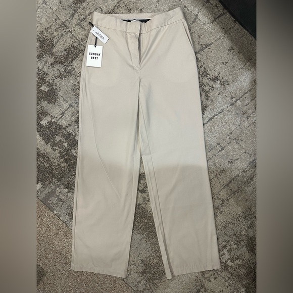 NEW Aritzia Sunday Best Charlie Pant - Picture 1 of 6